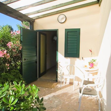 Hotel Etna Riccione Eksteriør billede