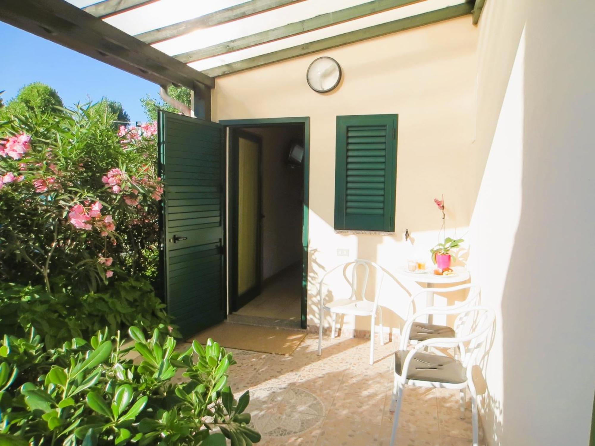 Hotel Etna Riccione Eksteriør billede