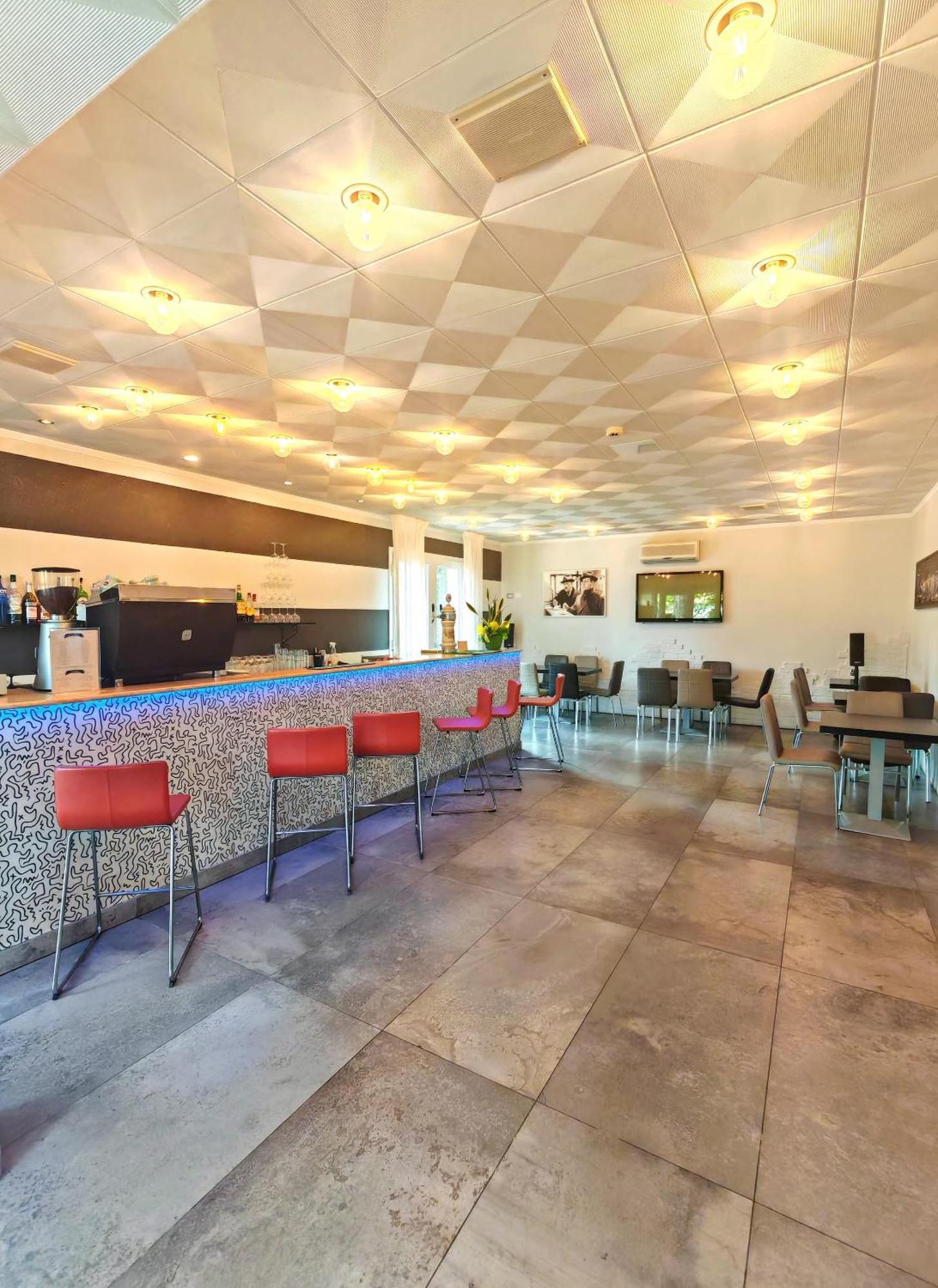Hotel Etna Riccione Eksteriør billede