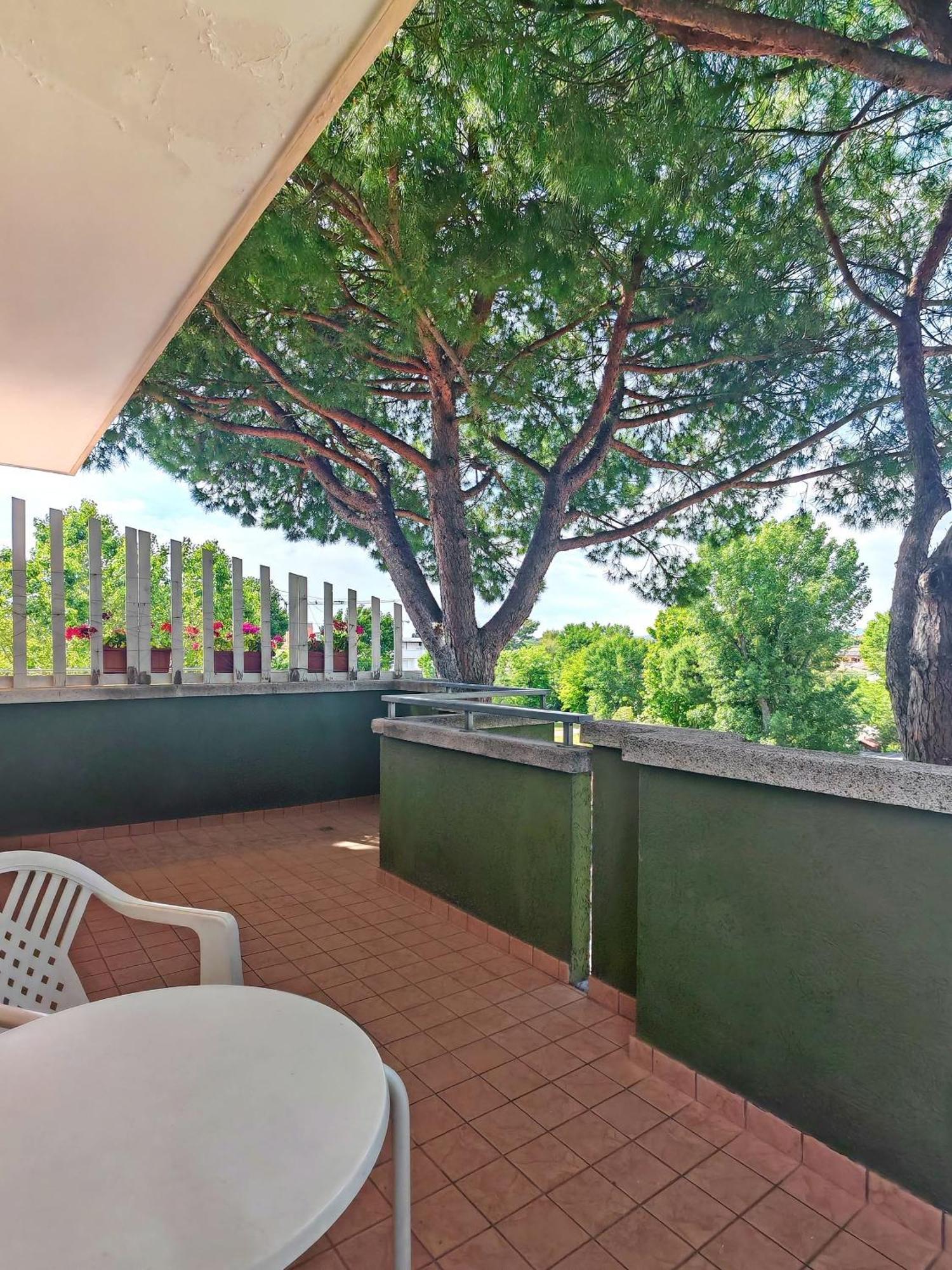 Hotel Etna Riccione Eksteriør billede